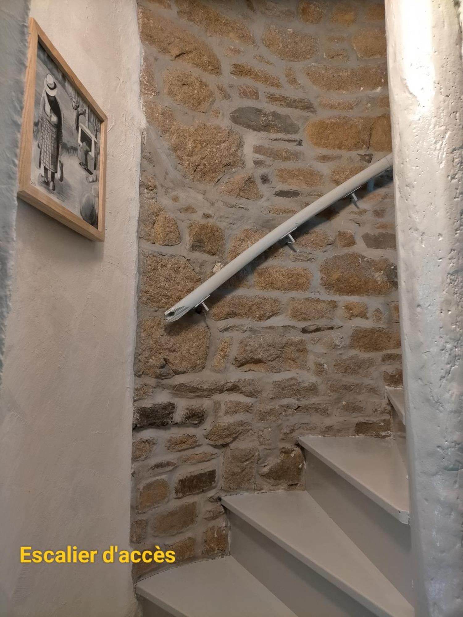 Le 1 St Yves Studios Tréguier 外观 照片